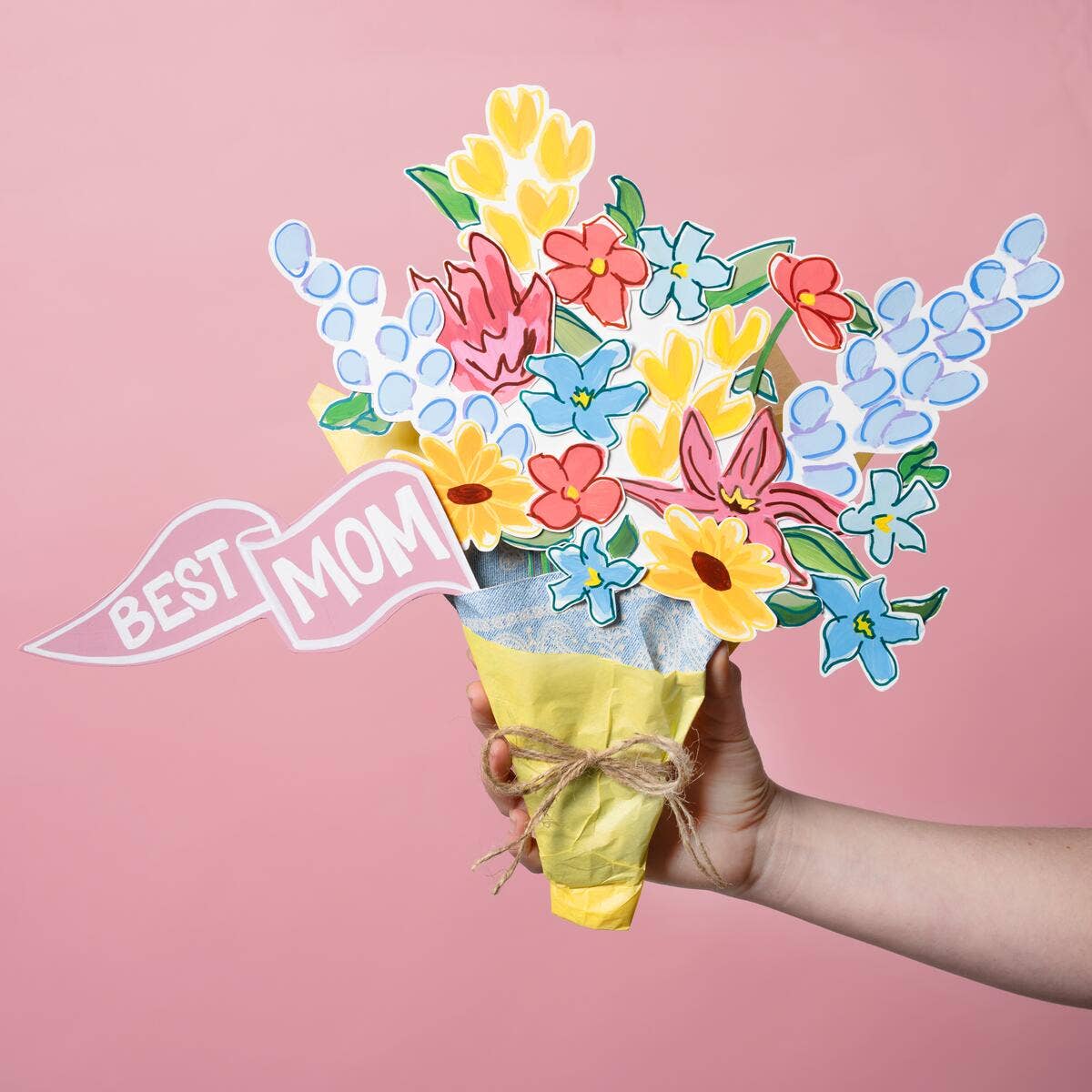 Best Mom Paper Floral Bouquet